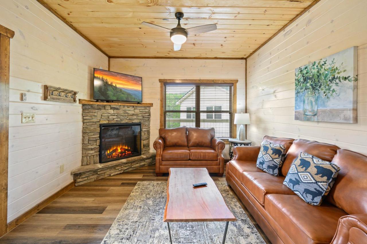 Osprey Nest Cottage Modern New Cabin 鸽子谷 外观 照片