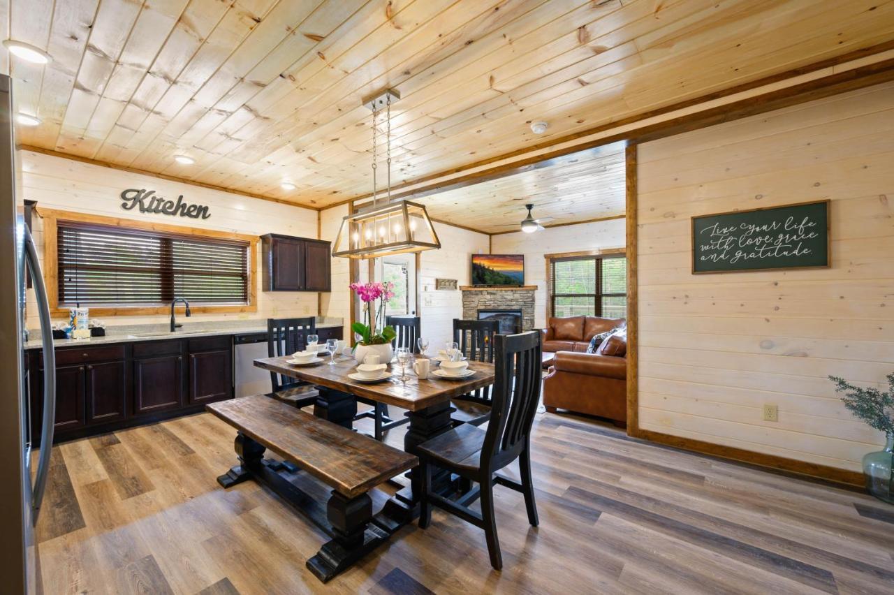 Osprey Nest Cottage Modern New Cabin 鸽子谷 外观 照片